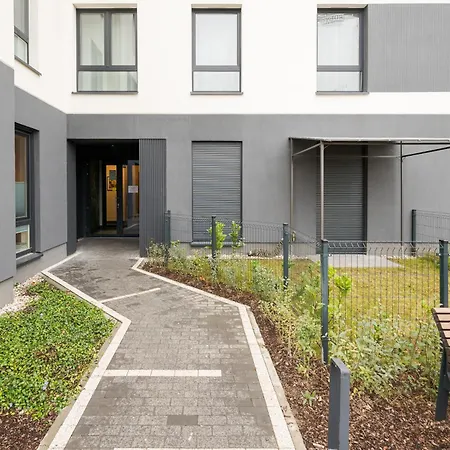 Apartamento Ursynów Serenity With Garden Varsovia