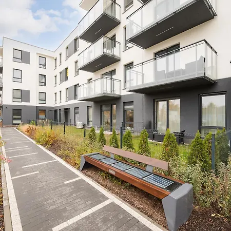 Ursynow Serenity With Garden By Bookinghost *